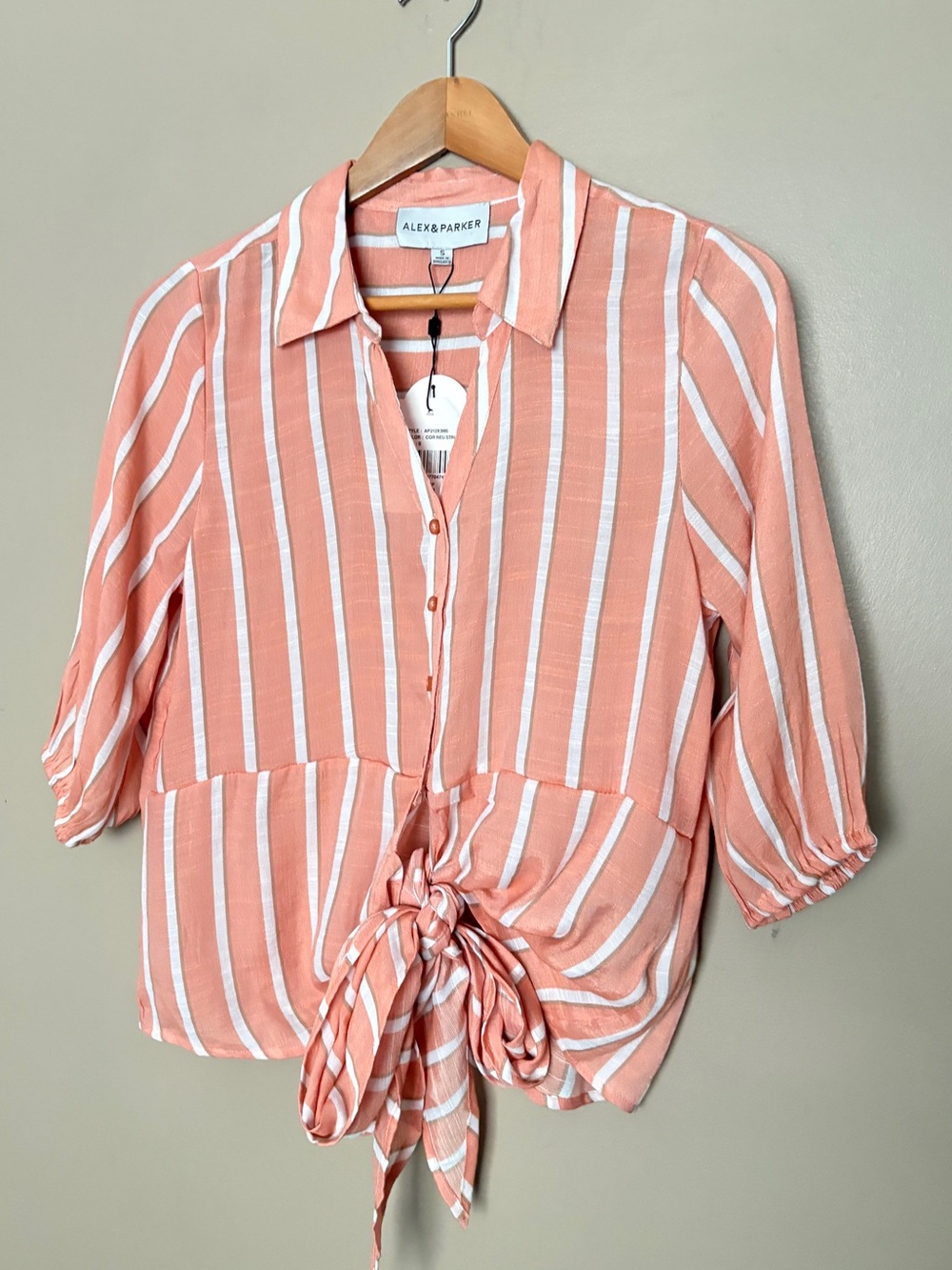 Alex & Parker Peach & White Striped Tie Front Button Down Blouse Shirt Small NWT